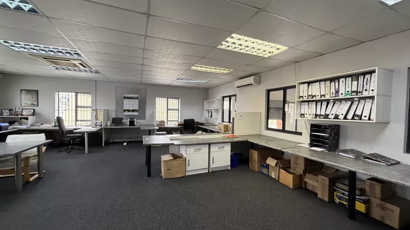 1 067 m² Industrial to let in Brackenfell, 9 Teejay Street (photo 25)