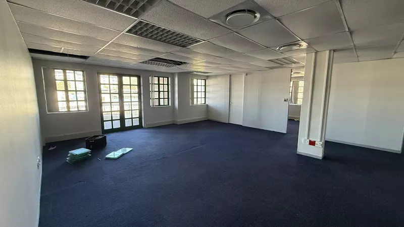 295 m² Office to let in Claremont, Brookside Office Park (photo 14)
