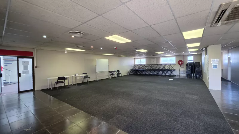 274 m² Office to let in Tyger Valley, Omni Park (photo 7)