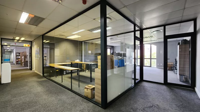 3 132 m² Office for sale in Waterford Place Office Park, 1 Boundary Road (photo 63)