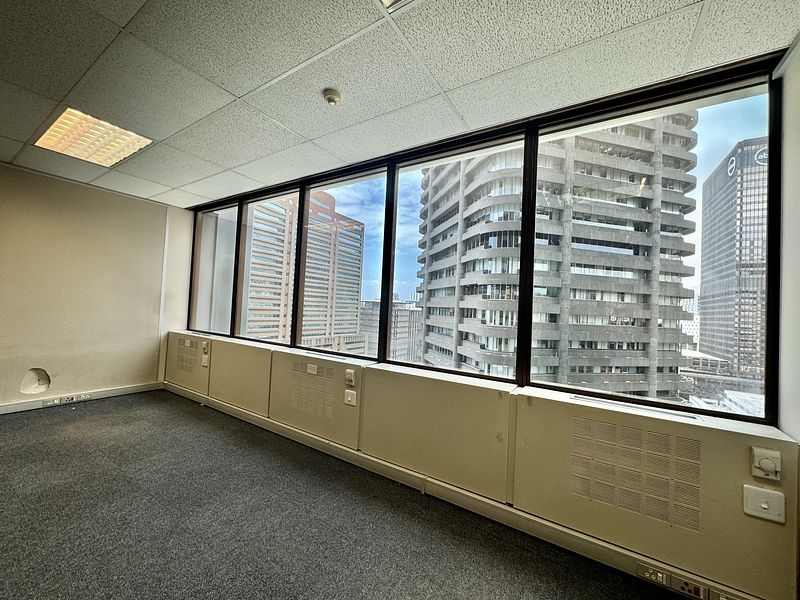243 m² Office to let in Cape Town City Centre/CBD, 2 Long Street (photo 15)