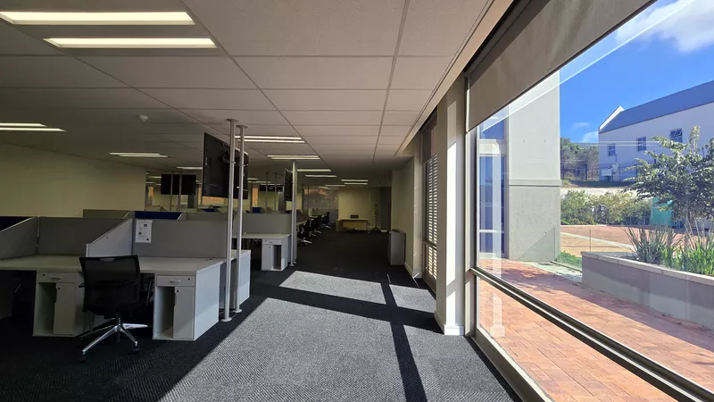 3 044 m² Office to let in Klein D'Aria Estate, Klein D'Aria Office Estate - Block A (North) (photo 38)