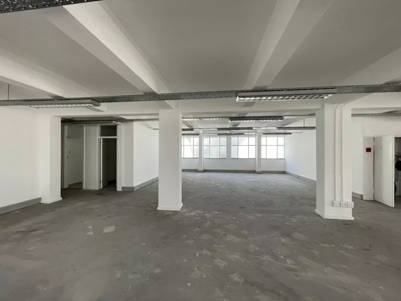 372 m² Office to let in Cape Town City Centre/CBD, 33 Waterkant (photo 8)