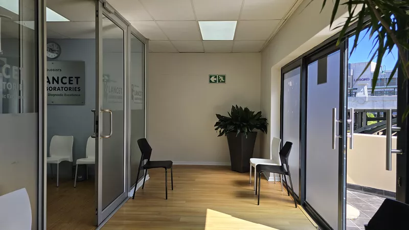 1 059 m² Office to let in Century City, Smartsurv House (photo 9)