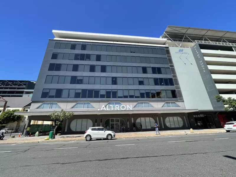 762 m² Office to let in Cape Town City Centre/CBD, 19 Jan Smuts (photo 3)