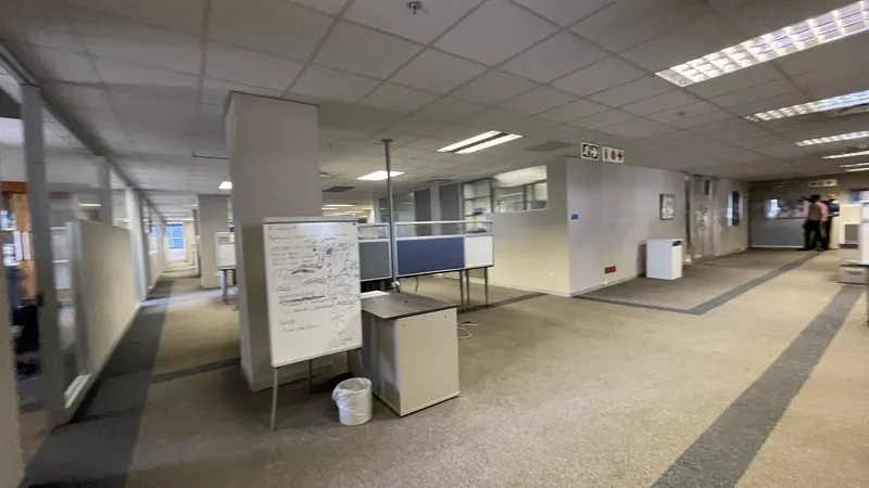 927 m² Office to let in Cape Town City Centre/CBD, 11 Buitengracht Street (photo 7)