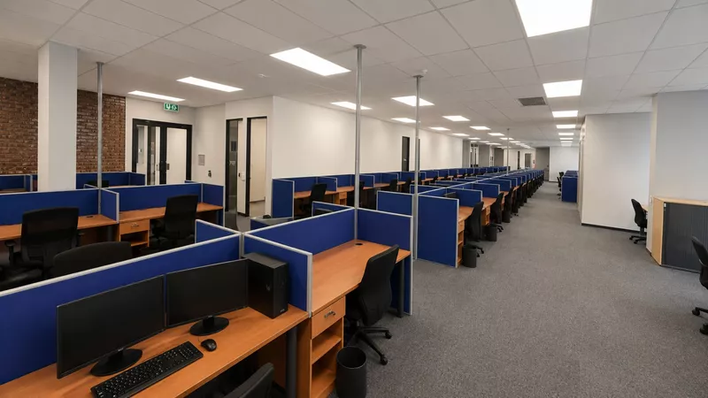 3 554 m² Office to let in Woodstock, The Boulevard (photo 17)
