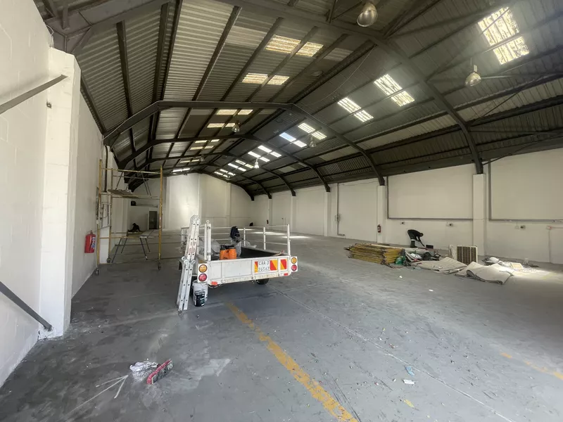 595 m² Industrial to let in Ottery, 20 Ferndale Drive (photo 8)