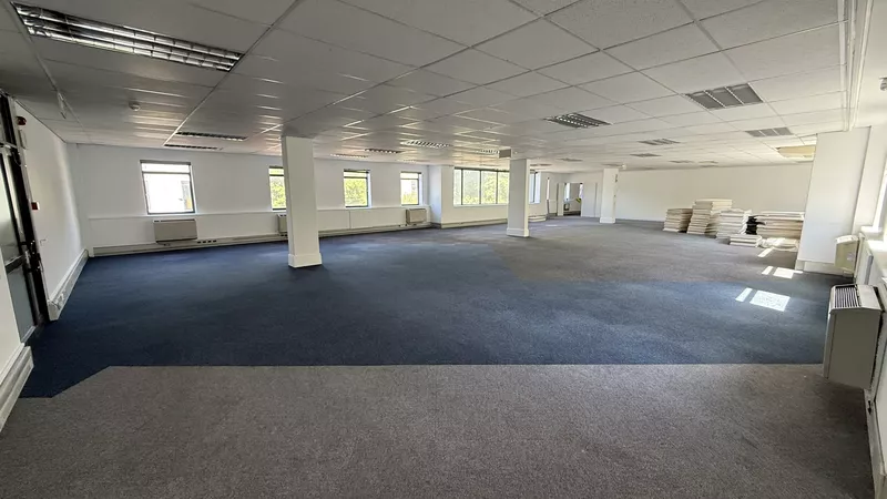 310 m² Office to let in Newlands, Boundary Terraces (PPS House) (photo 12)