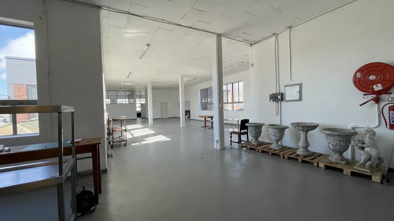 500 m² Office to let in Woodstock, 299 Albert Road (photo 14)