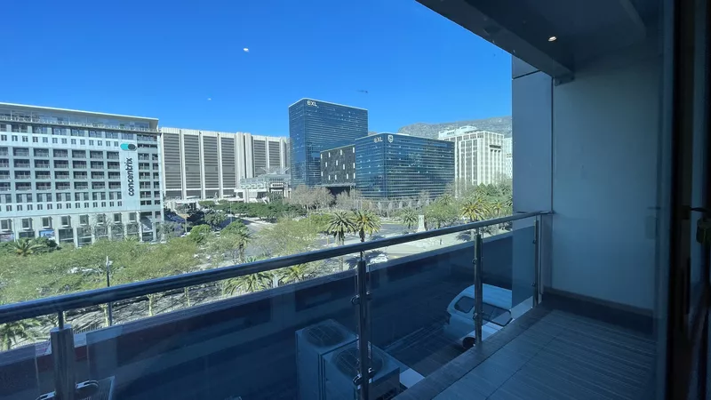 535 m² Office to let in Cape Town City Centre/CBD, 2 Roggebaai (photo 7)
