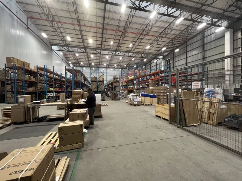 3 213 m² Industrial to let in Airport Industrial, Golf Air Park 2 (photo 4)