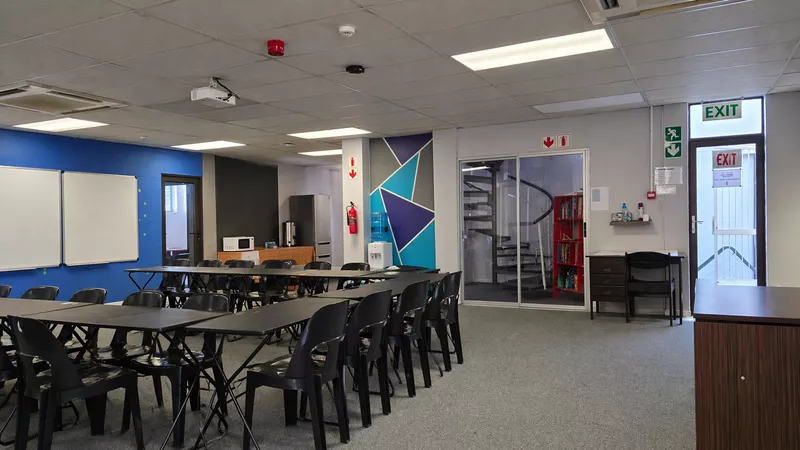 330 m² Office to let in Tyger Valley, Omni Park (photo 8)