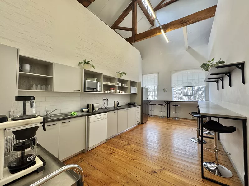 3 225 m² Office for sale in Cape Town, Mill House (photo 40)