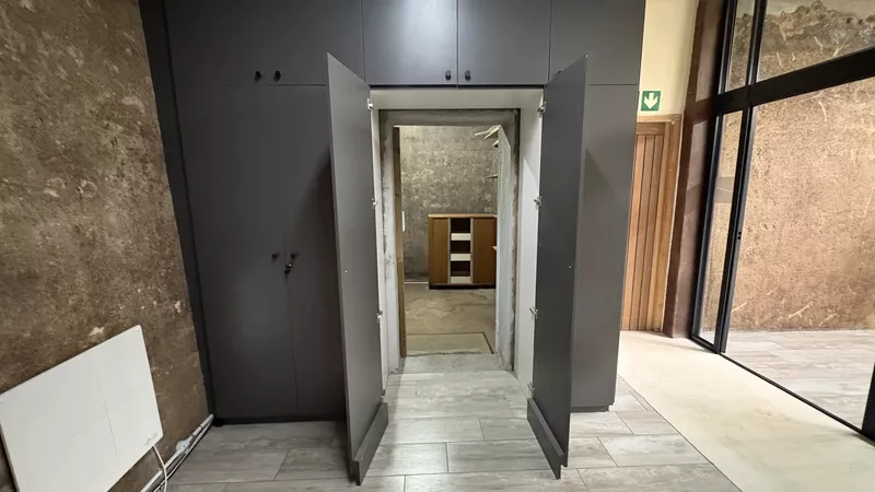 450 m² Office to let in Paarl, Simondium Guild (photo 36)