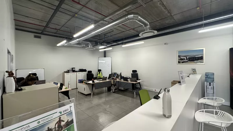 2 823 m² Industrial to let in Estuaries Office Estate, Montague Park (photo 18)