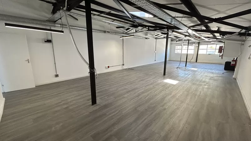 297 m² Office for sale in Salt River, Fairland House (photo 6)