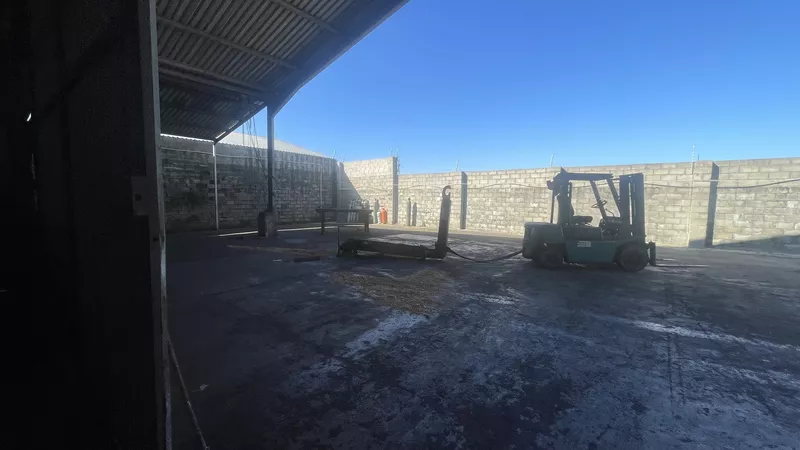 1 250 m² Industrial to let in Athlone, 25 Steenbras Road (photo 10)