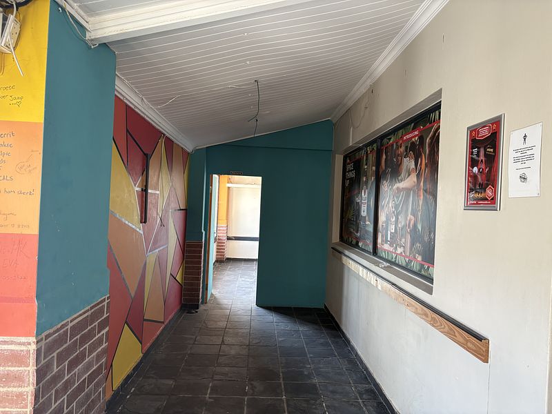 589 m² Retail property to let in Durbanville, Village Square (photo 21)