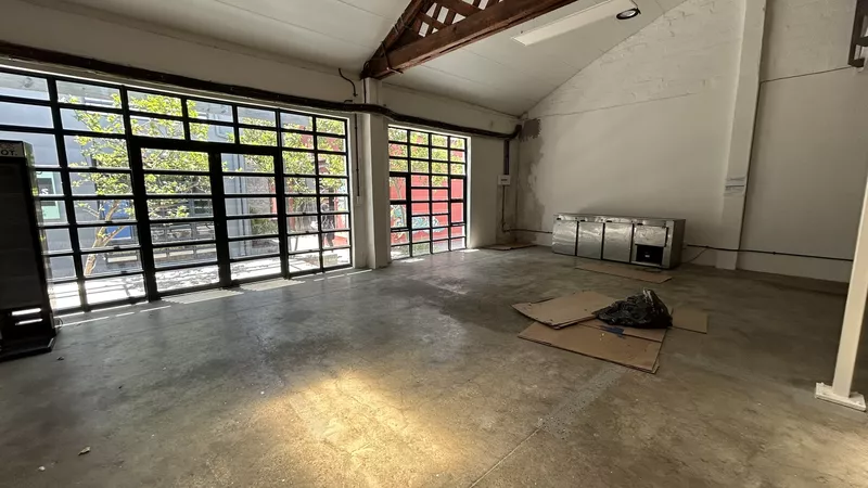 262 m² Office to let in Salt River, Salt Orchid (photo 12)
