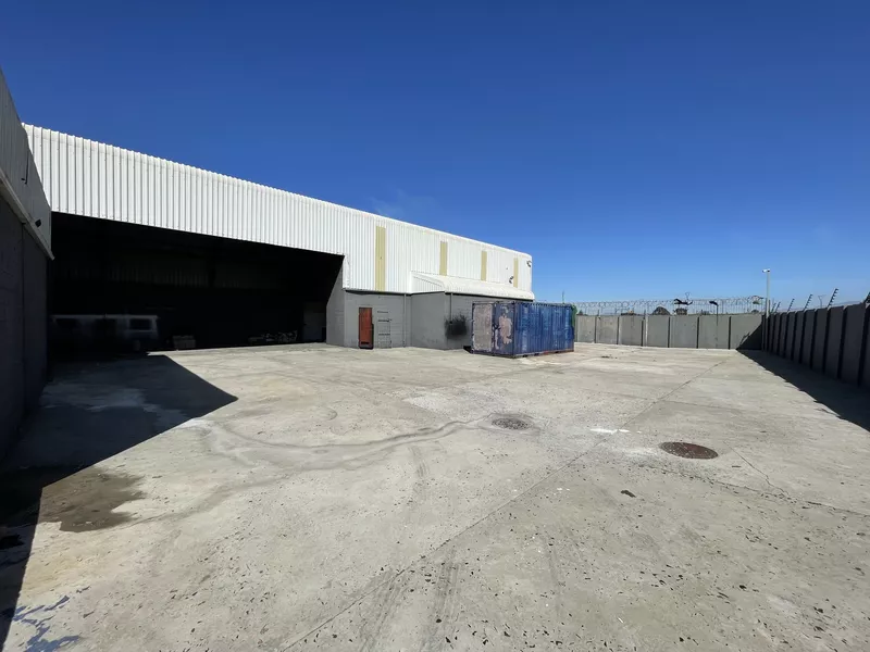 2 770 m² Industrial to let in Epping, 54 Bofors Cir, Epping 2 (photo 7)