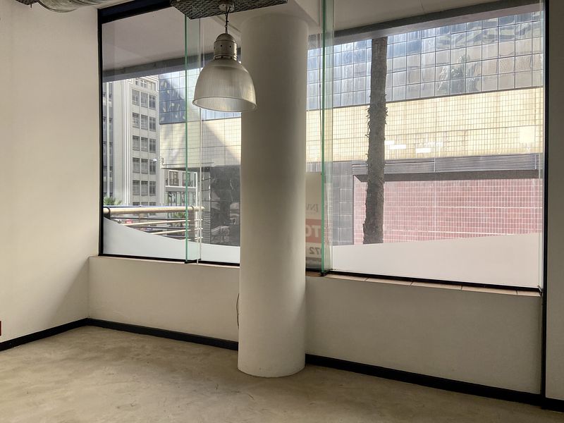 724 m² Office to let in Cape Town City Centre/CBD, The Pinnacle (photo 17)