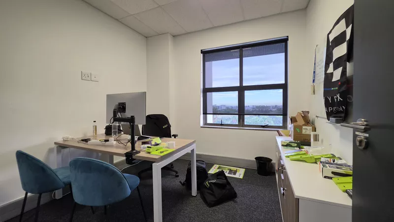 1 692 m² Office to let in Century City, 5 on Century City Drive (West) (photo 31)