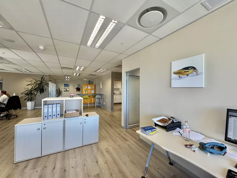 224 m² Office to let in Cape Town City Centre/CBD, One Thibault (photo 15)