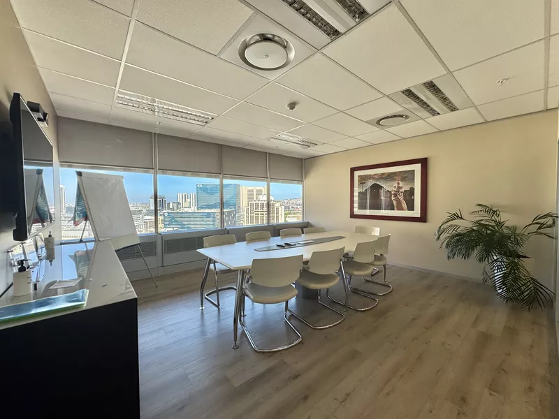 224 m² Office to let in Cape Town City Centre/CBD, One Thibault (photo 4)