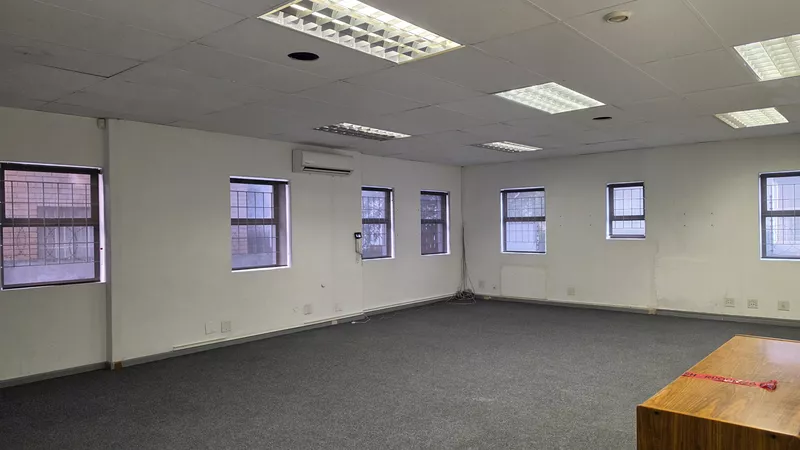 495 m² Office to let in Tyger Valley, 283 Durban Road (photo 23)