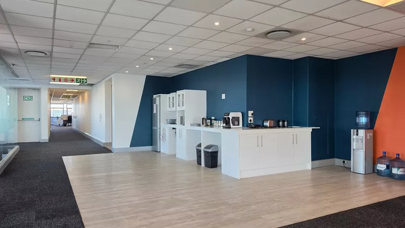 3 816 m² Office to let in Estuaries Office Estate, No 2 Estuaries (photo 78)