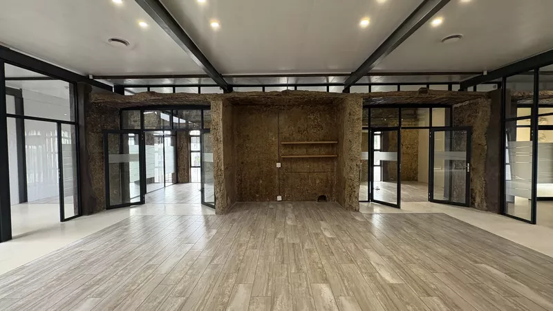 450 m² Office to let in Paarl, Simondium Guild (photo 43)