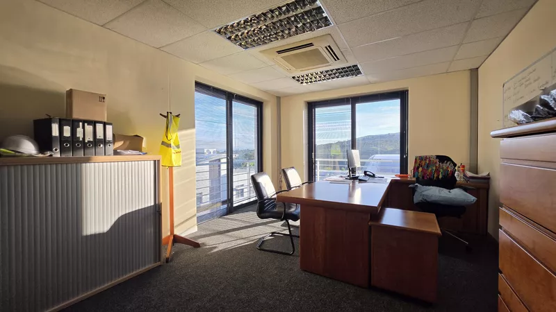1 067 m² Office to let in Tyger Chambers, Tyger Chambers 2 (photo 31)