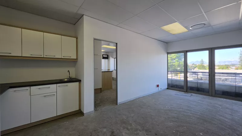 1 400 m² Office to let in Tyger Valley, Bloemhof (photo 35)