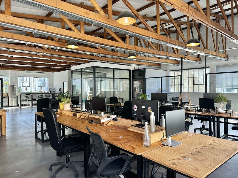 288 m² Office to let in Cape Town, Planet Art (photo 12)