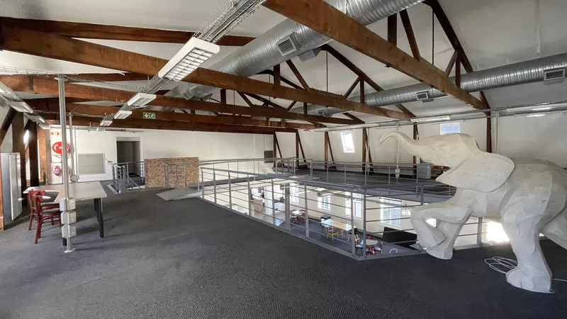 903 m² Office to let in Cape Town City Centre/CBD, 30 Keerom Street (photo 23)