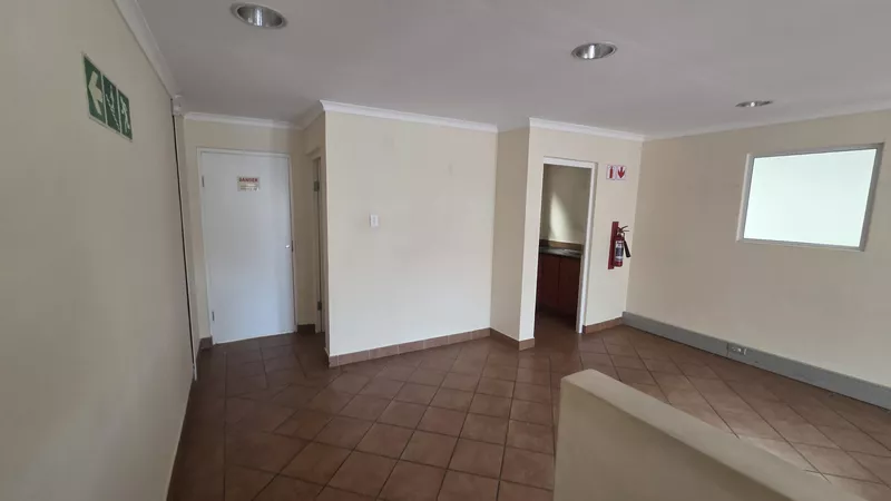 518 m² Industrial to let in Strand, Meerlust Industrial Park (photo 34)