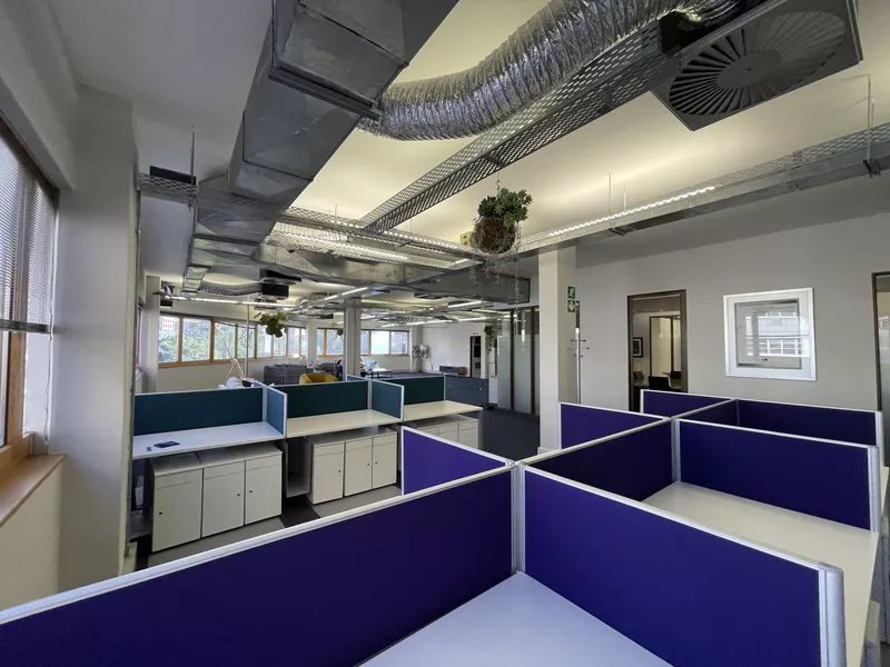 614 m² Office to let in Cape Town City Centre/CBD, 50 Riebeek (photo 34)