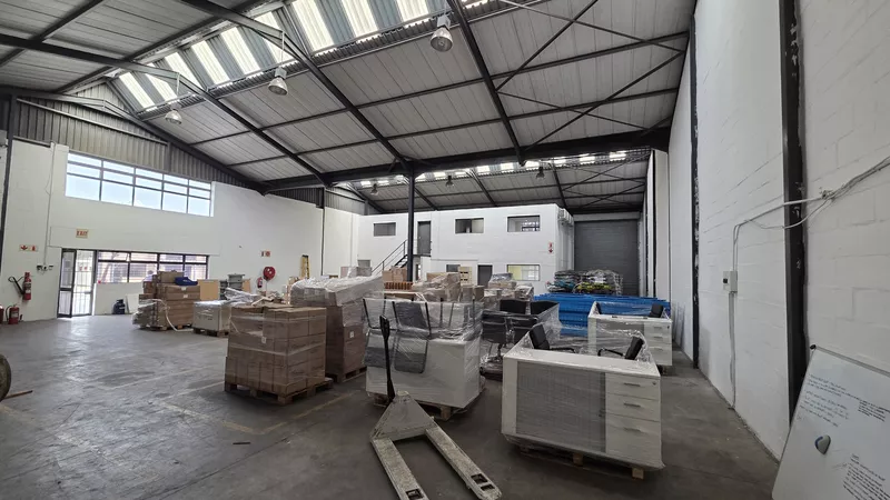1 152 m² Industrial to let in Saxenburg Park 1, 11 Chardonnay Road, Saxenburg Park 1 (photo 6)