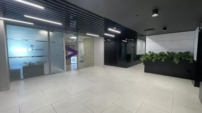 231 m² Office to let in Cape Town City Centre/CBD, Convention Towers (photo 5)