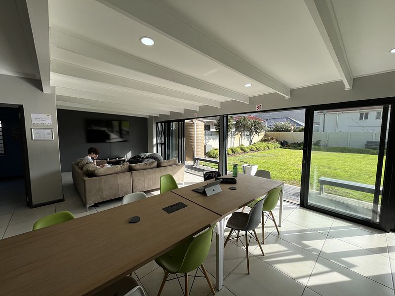 239 m² Office for sale in Fish Hoek, 6 De Waal Road (photo 7)