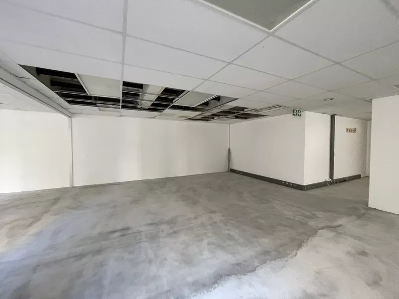 738 m² Office to let in Cape Town City Centre/CBD, Constitution House (photo 8)
