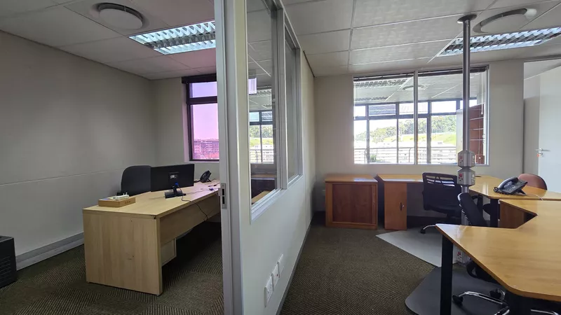 346 m² Office to let in Tyger Waterfront, The Cliffs (photo 35)