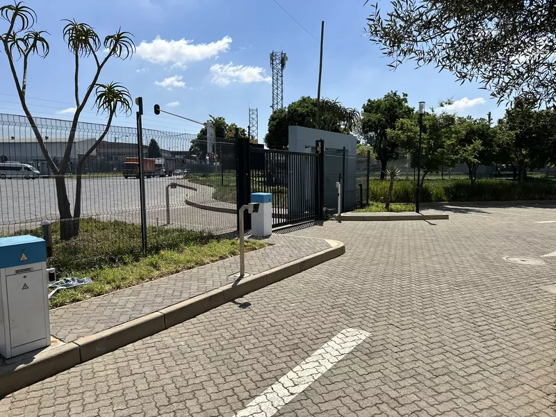7 739 m² Industrial to let in Meadowdale, 190 Barbara Road (photo 63)