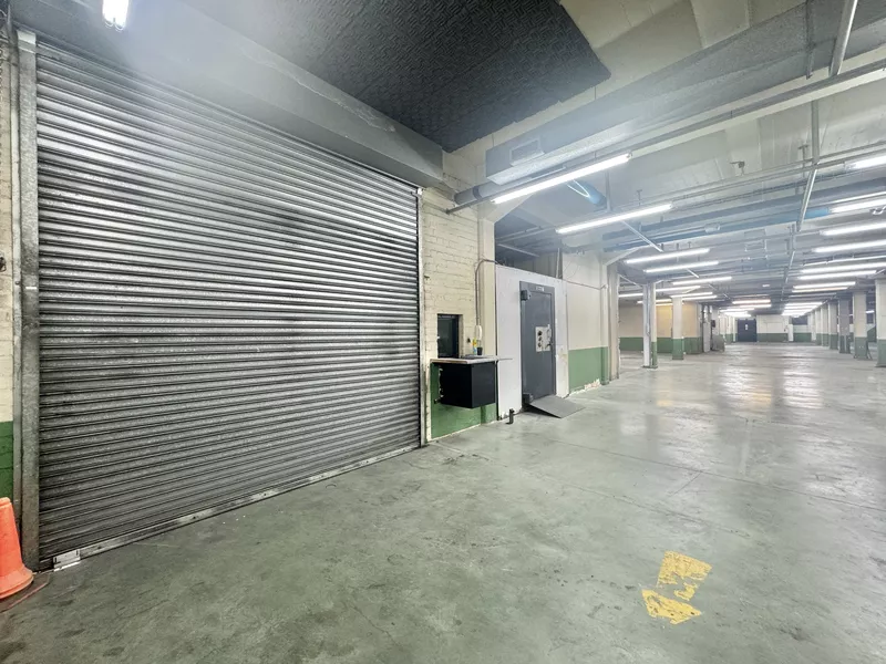 1 200 m² Office to let in Cape Town City Centre/CBD, 170 Buitengracht Street (photo 8)