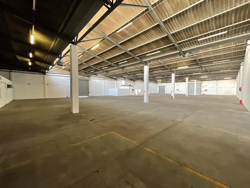 1 810 m² Industrial to let in Epping, Gresmac Park (photo 3)