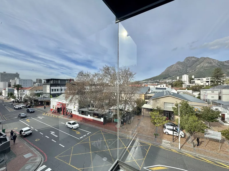 286 m² Office to let in Cape Town, Lifestyle on Kloof (photo 7)