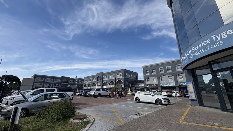 151 m² Retail property to let in Tyger Valley, The Bridge Retail Centre (photo 6)