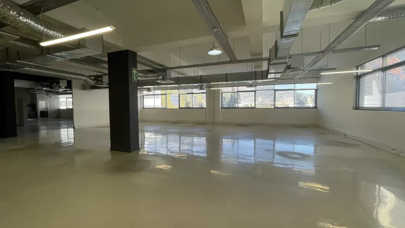 604 m² Office to let in Cape Town City Centre/CBD, 33 Martin Hammerschlag (photo 6)