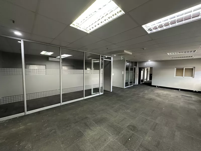 6 242 m² Office to let in Midrand, 48 Reedbuck Crescent (photo 42)